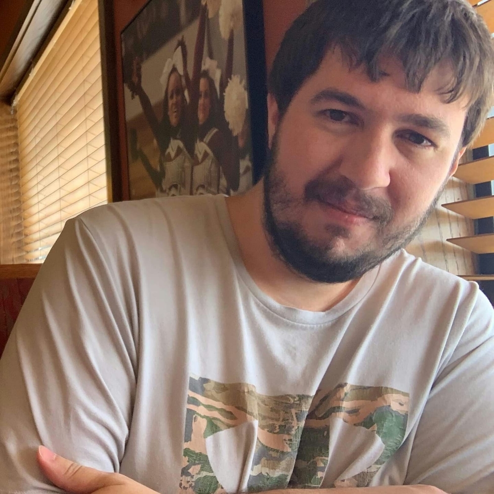 Meet your Posher, Cory